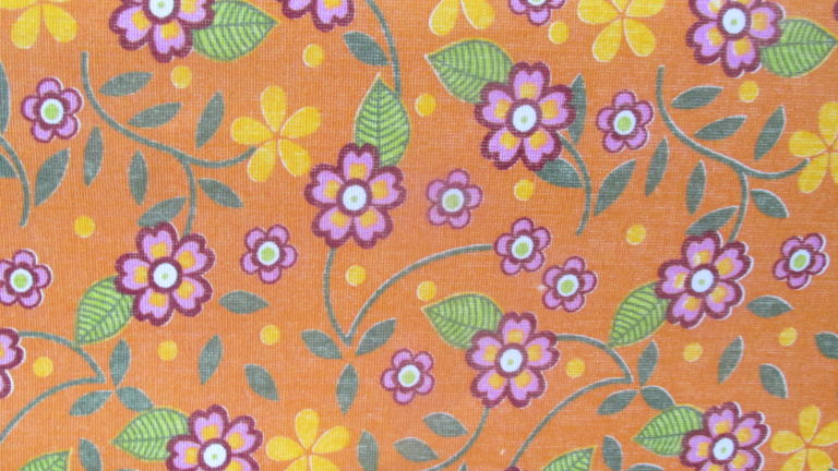 Tecido Autocolante Cretone - Flor e Fruto 01